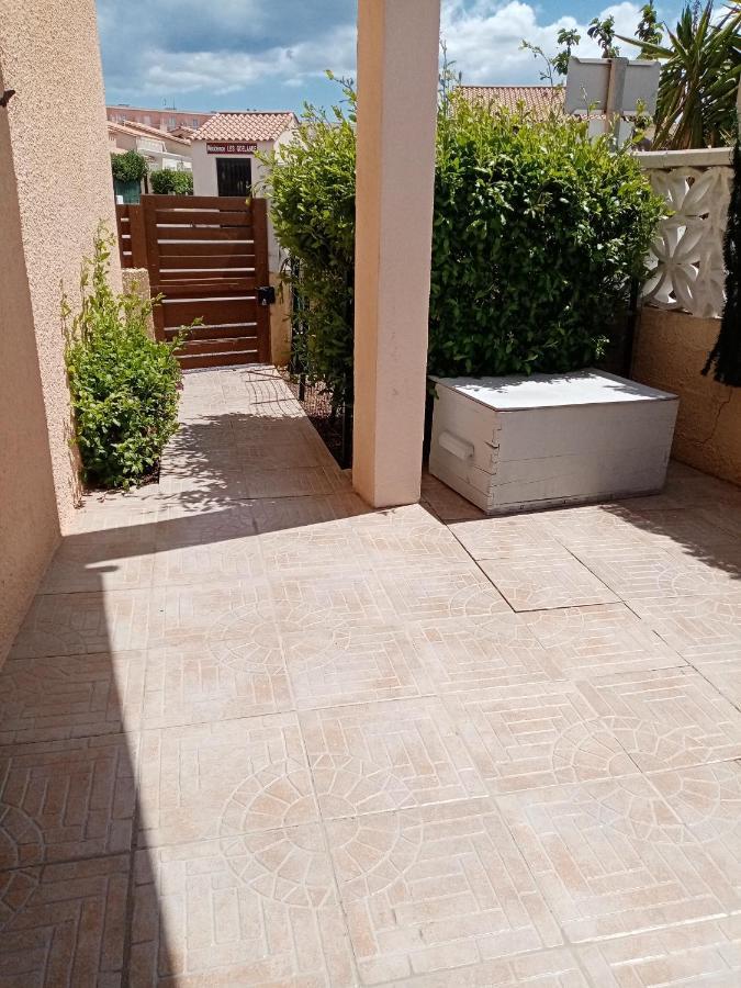 La Brise Marine Entre Mer Et Lac Marin, Terrasse, 5Mn De La Plage Wifi Apartment Port-la-Nouvelle Luaran gambar