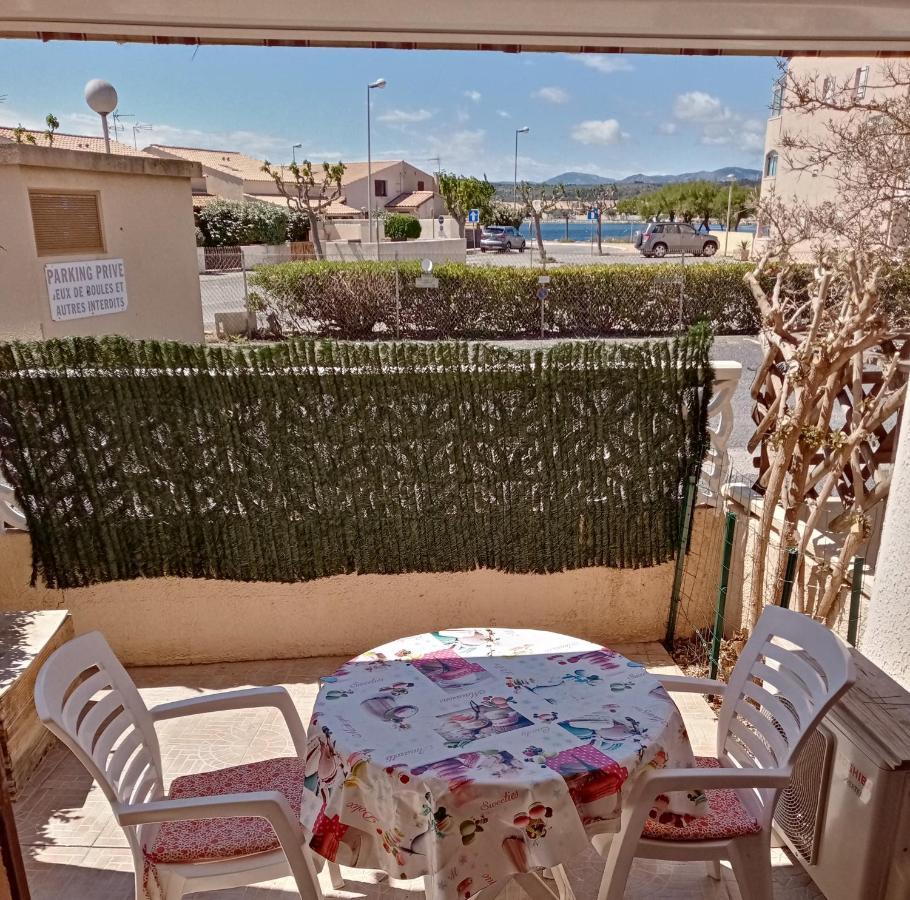La Brise Marine Entre Mer Et Lac Marin, Terrasse, 5Mn De La Plage Wifi Apartment Port-la-Nouvelle Luaran gambar